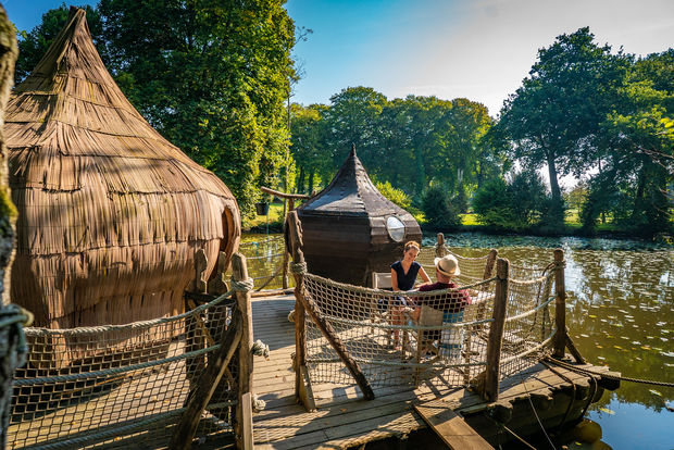 Cabane sur l'eau couple